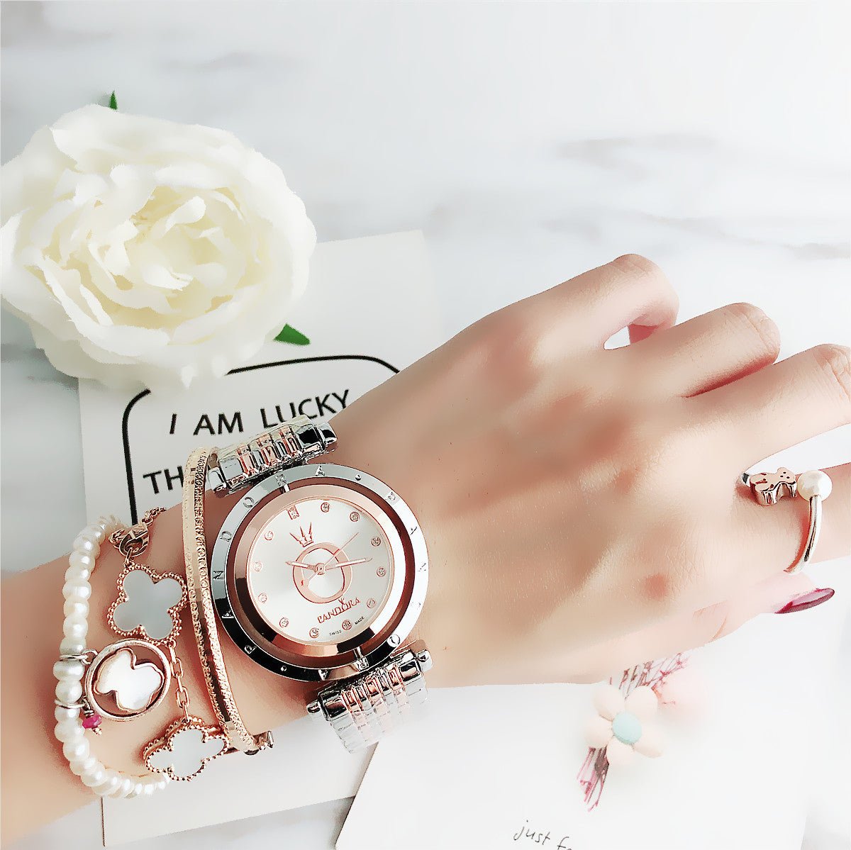 P A N D O R A Bloom Charms Mavicce