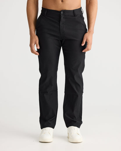 Black Essence™ Chino